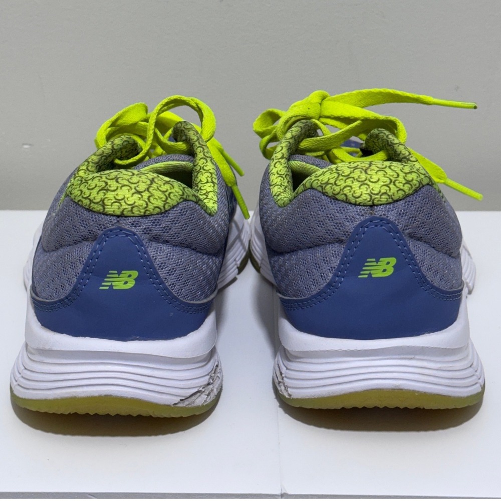 New Balance 775v1 Women's 8.5 Running Shoes - Picture 6 of 8